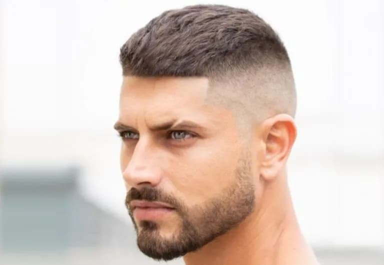 Strzyżenie typu fade? Jak je wykonać i komu ono najbardziej pasuje?