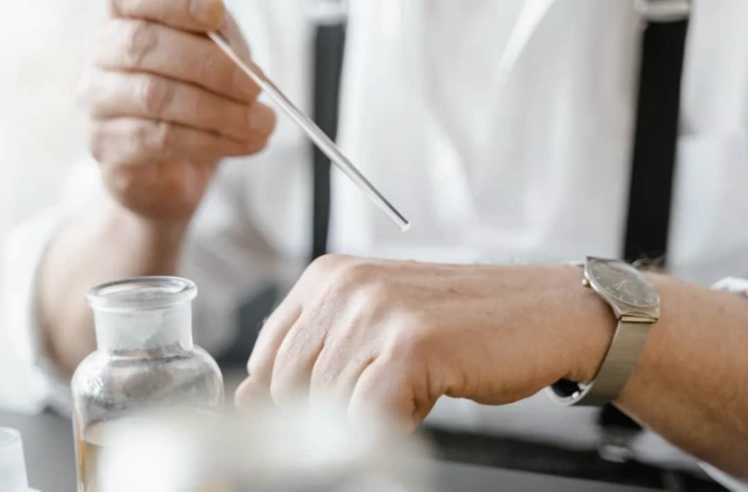 Świat zapachów – jak wybierać perfumy na różne okazje?