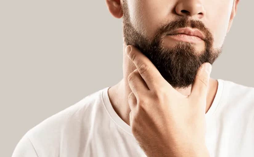 Jak zrobić sztuczny zarost w domu - 5 sprawdzonych sposobów charakteryzacji